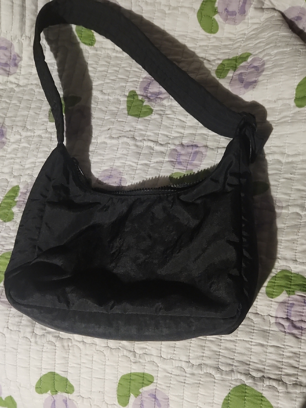 Baggu Mini Shoulder Bag. Gently Used. Smoke Free Home. Used Twice